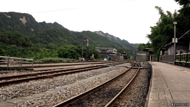 重溫老街夢─平溪、十分、菁桐鐵道之旅※附停車建議《和叮寧小黑蚊防蚊液去旅行》