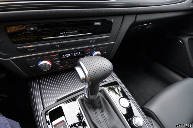 [開箱]A6 Avant 2.0T S-Line 內外套件