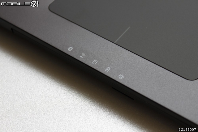 [開箱] 好像是01第一開 Gigabyte P35W-V2