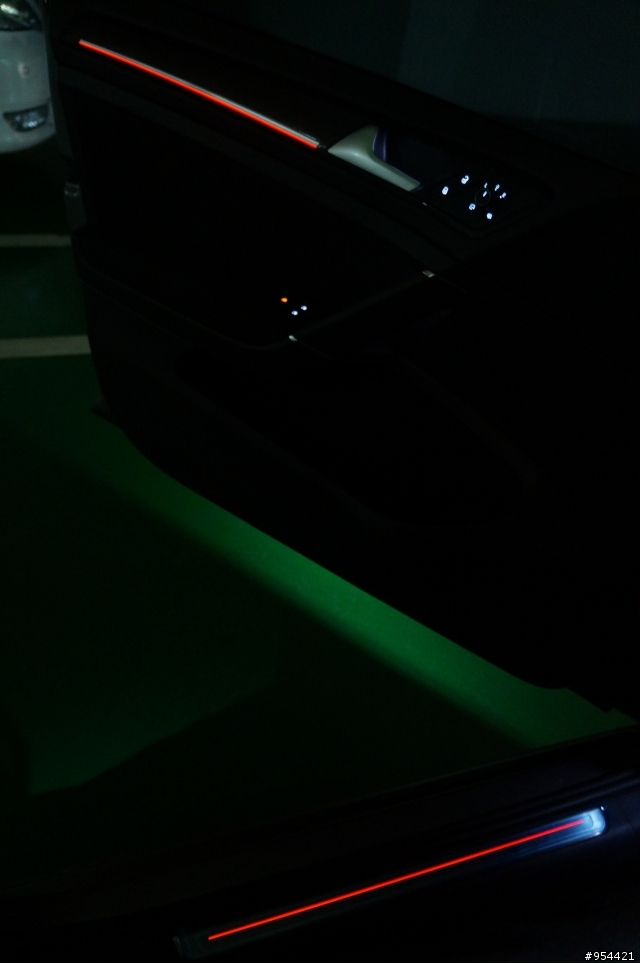 [女王熱血通勤車]Golf 7 GTI萊姆灰