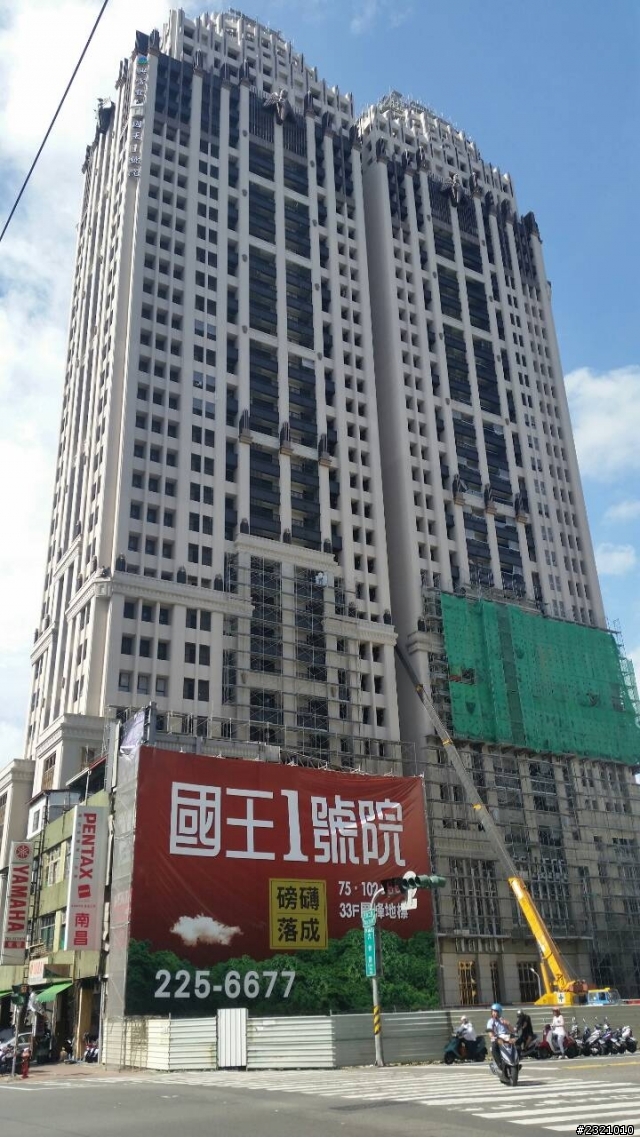 請問國王1號院旁邊那塊地也要蓋大樓嗎?