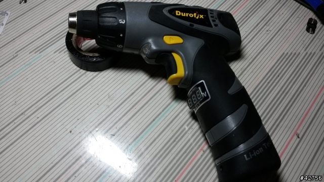 Durofix車王8V電動起子~~更換電池與電壓表 [DIY]