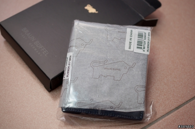 [開箱] Braun Buffel 德國小金牛 史塔克系列 十卡短夾 - 海軍藍