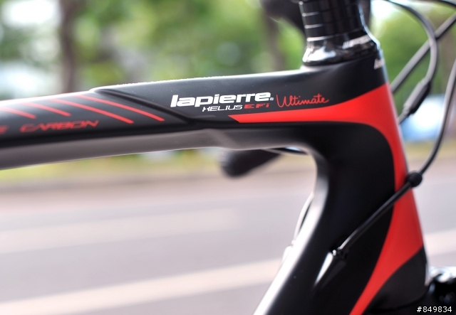 LaPierre -XELIUSLaPierre -XELIUS 一級碳纖維公路車完工