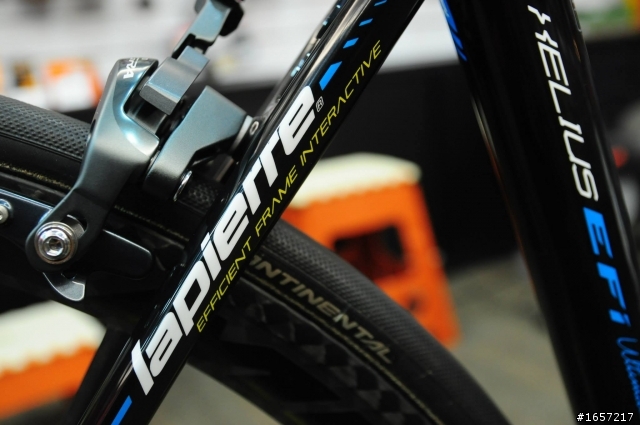 法國3P LAPIERRE EFI ULTIMATE 一級碳車大力開(香)文