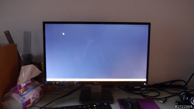 Dell S2340L 螢幕漏光 陰陽臉