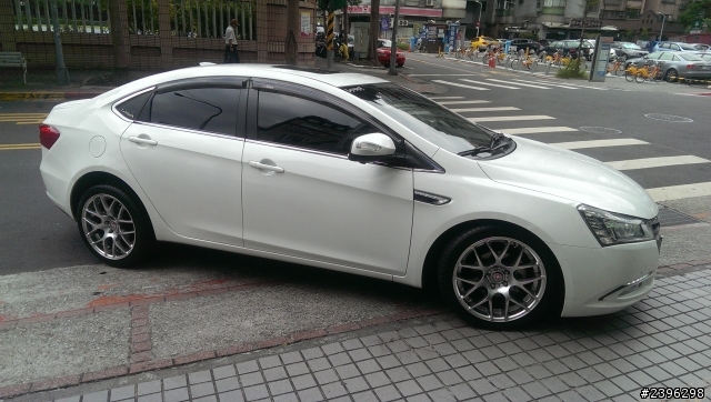[激操試胎]LUXGEN S5 Turbo換穿米其林 Pilot Sport 3！