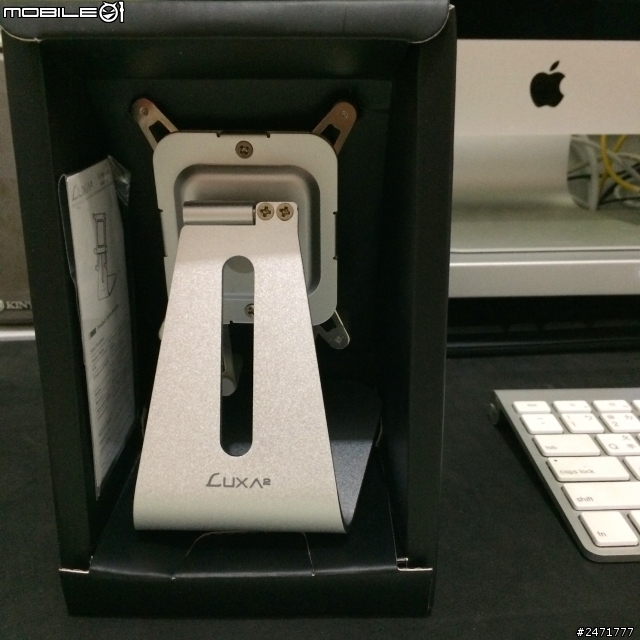[開箱]Luxa2-iPad/iPhone支架不專業開箱from+ScourPad+