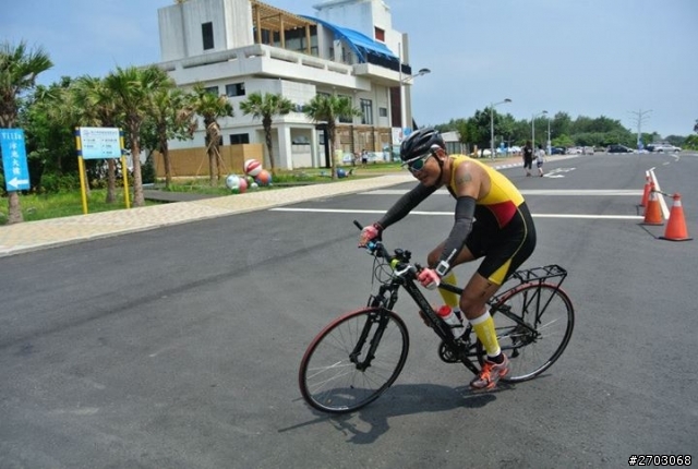 【2014絲路尋騎】277馬沙溝半程三鐵團練～