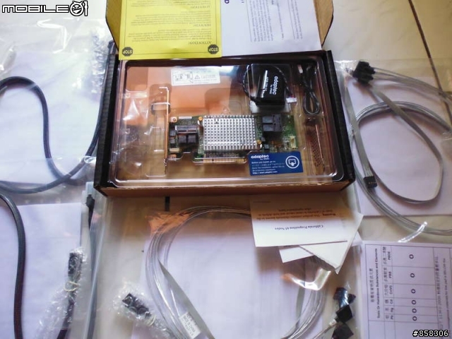 [開箱]Adaptec 81605ZQ SAS RAID 16埠 PCIe 3.0