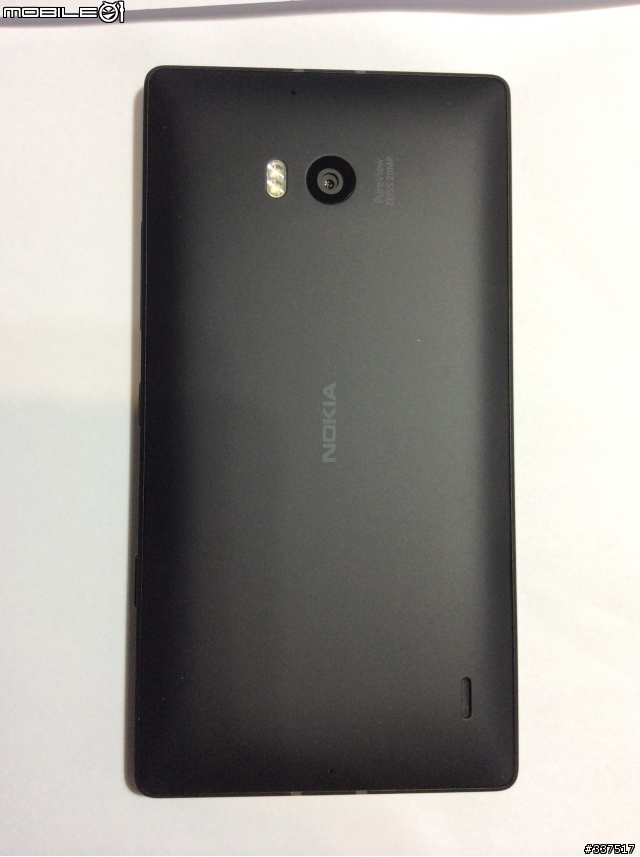 [分享] 0.3的距離 用過的人就懂 NOKIA Lumia 930 BLACK