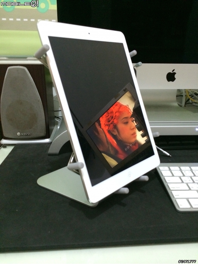 [開箱]Luxa2-iPad/iPhone支架不專業開箱from+ScourPad+