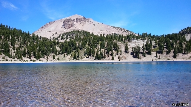 Lassen Vocanic Park and Crater Lake