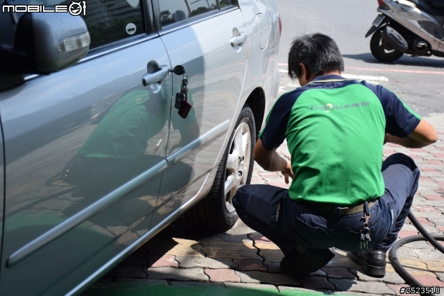 MICHELIN Energy Saver PLUS 米其林的好 2004年式  ALTIS 試了才知道 195/60 R15
