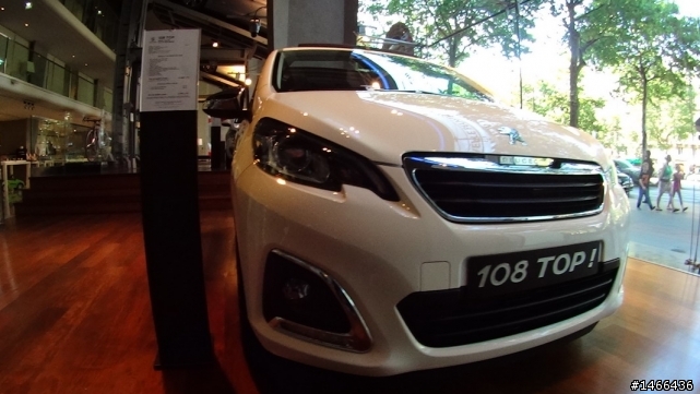 新Peugeot 308實車照