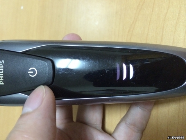 [開箱] 飛利浦 s9000銳爵電鬍刀