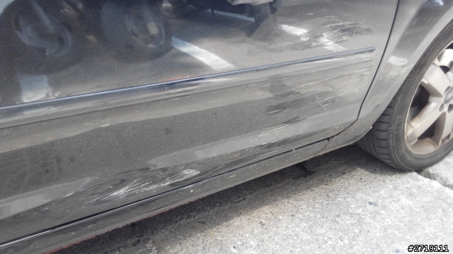 車禍汽車右轉機車直行問題與後續處理