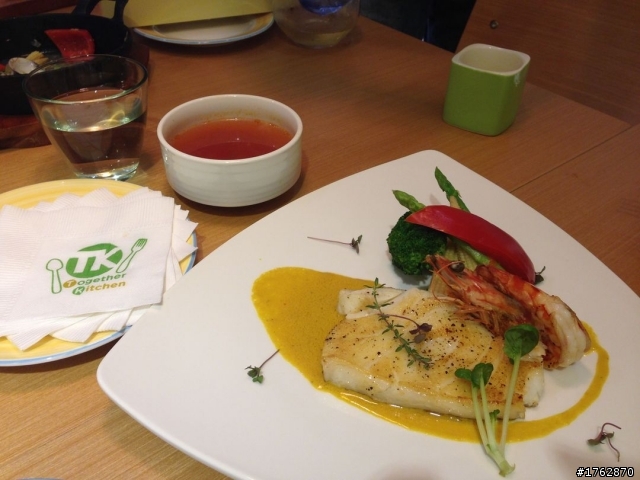 一家大小吃很好，三五好友來更愜意的義式慢活餐廳Together Kitchen