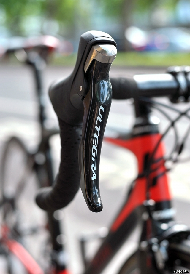 LaPierre -XELIUSLaPierre -XELIUS 一級碳纖維公路車完工