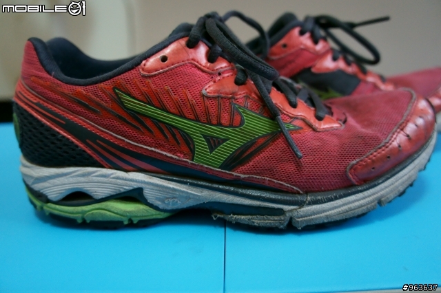 [開箱] Mizuno Rider 17 (W) －J1GD140301