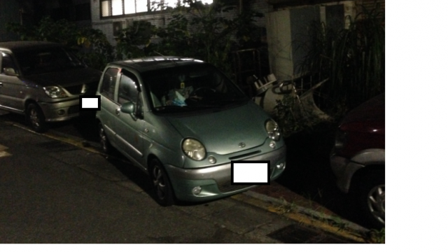 這位車主,有這麼難停嗎...