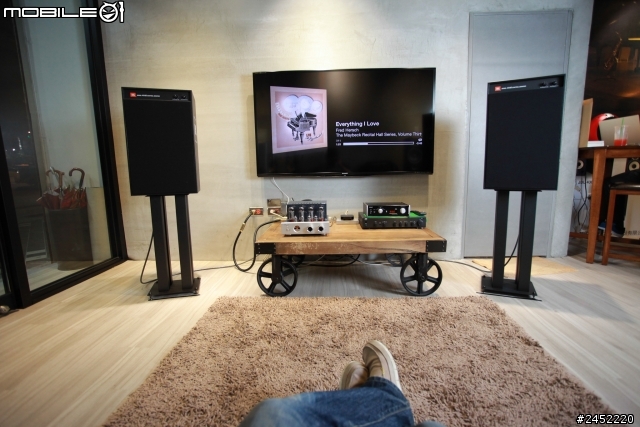 是什麼樣的喇叭一賣就30幾年，而且外型居然都還沒變 !   答案就是 JBL 4312E (第五代)  開箱文