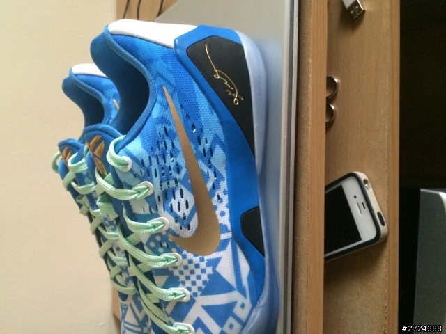 請各位幫我看這雙kobe9是真是假