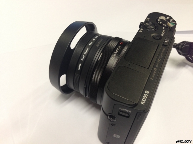 RX100 M3 VFA-49R1 搭載