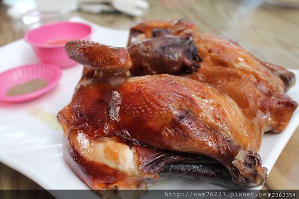 [食記] 雲林古坑 綠隧道磚窯雞 金黃脆皮烤雞很酥脆