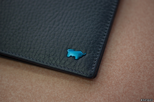 [開箱] Braun Buffel 德國小金牛 史塔克系列 十卡短夾 - 海軍藍