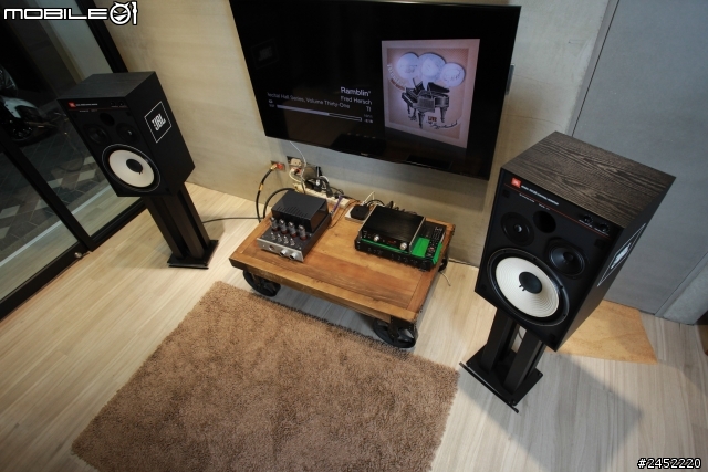 是什麼樣的喇叭一賣就30幾年，而且外型居然都還沒變 !   答案就是 JBL 4312E (第五代)  開箱文