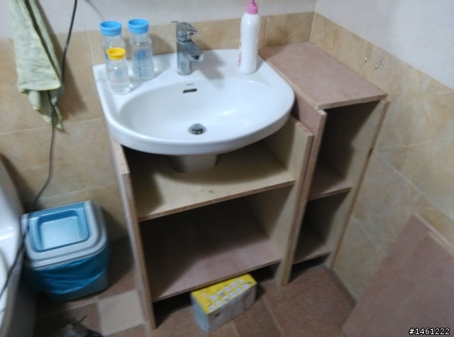 分享DIY的洗手檯下面櫃子 跟 面紙盒