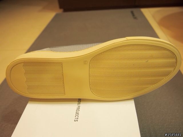 COMMON PROJECTS ACHILLES LEATHER AND MESH LOW TOP SNEAKERS開箱！