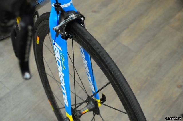 法國3P LAPIERRE EFI ULTIMATE 一級碳車大力開(香)文