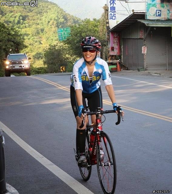 非騎不「可」之歡「樂」登武嶺「果」然有夠讚！