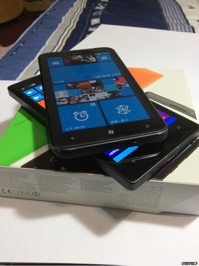 [分享] 0.3的距離 用過的人就懂 NOKIA Lumia 930 BLACK
