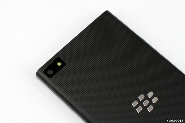 [開箱文] BlackBerry Z3 開箱文!