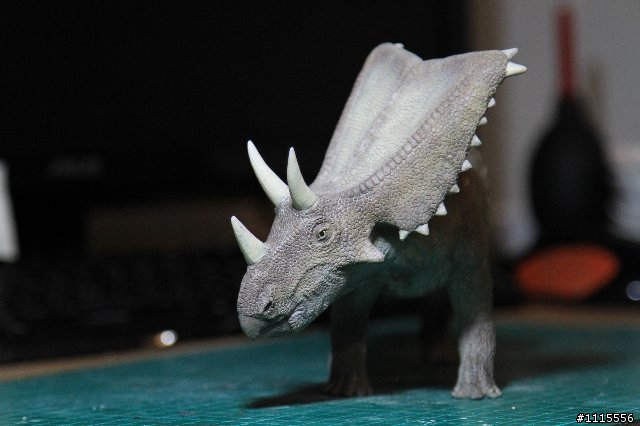 仿真動物模型製作--加斯莫龍(Chasmosaurus)