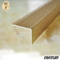 海島型木地板收邊請教