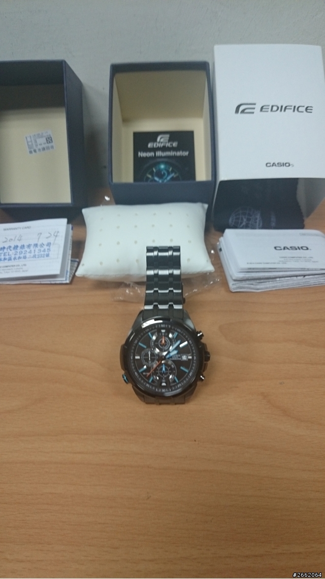 「開箱文」永和時代買錶記 CASIO EDIFICE EFR-536BK-1A賽車錶 節約時尚 霓虹風采