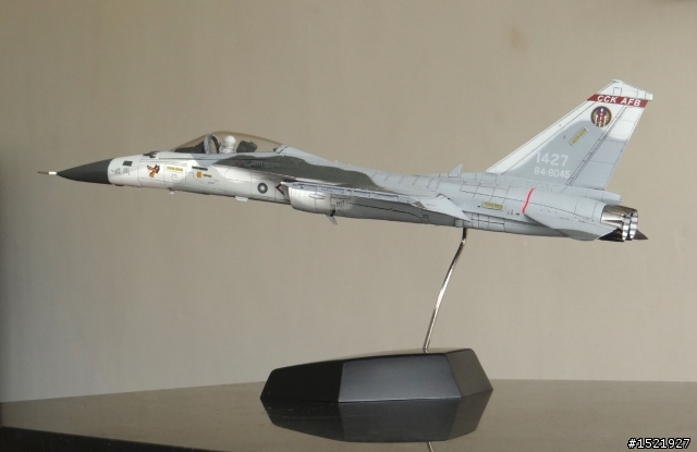 1/48  IDF 經國號戰機 + 飛彈