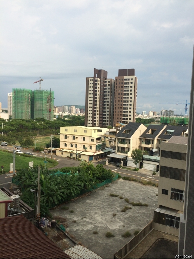 楠梓 龍騰建設 大學17討論 與楠梓建案討論區