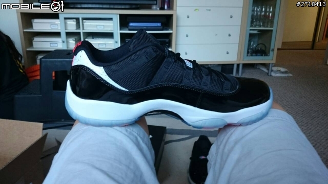 請JORDAN迷幫驗AJ11