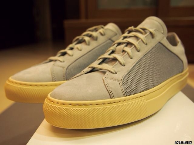 COMMON PROJECTS ACHILLES LEATHER AND MESH LOW TOP SNEAKERS開箱！