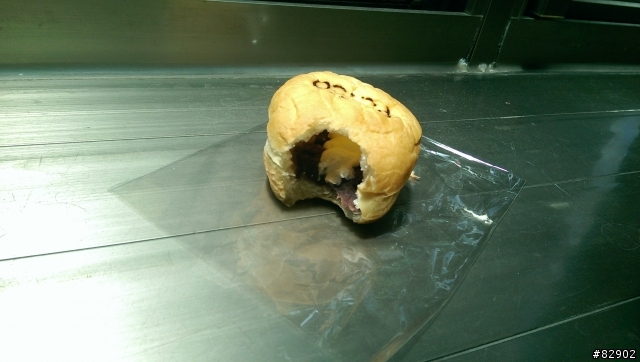 [食記]超養生紅豆牛奶麵包
