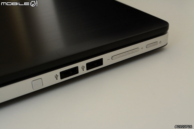 [開箱] 翻轉大筆電ASUS FLIP TP500LN