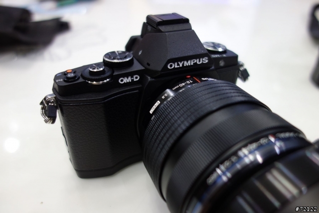 勸敗~勸到自己又敗了! Olympus E-M5...