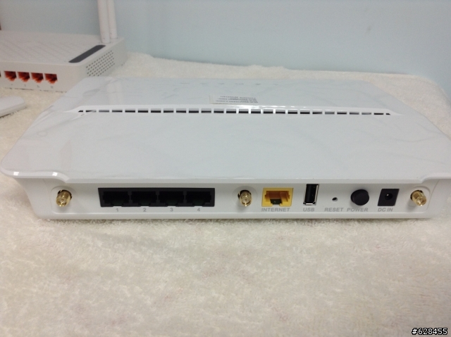 【殘酷PK擂台】機皇D-Link DIR-880L雙頻無線路由器PK測試心得分享