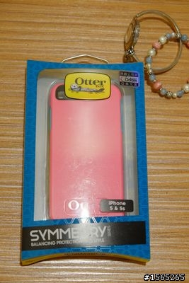 [分享] 亞果元素Otter Box  iphone5/5s手機殼~~ 舊的不去新的不來