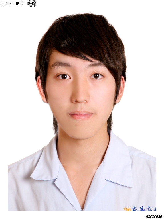 也想跟朋友都有學士照...